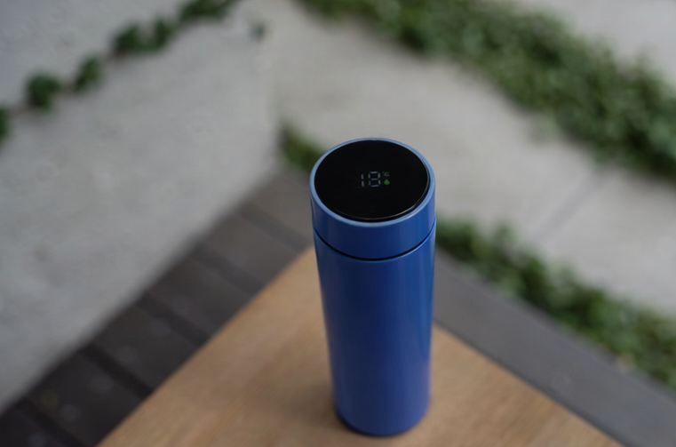 Vela Studio Smart Thermal Bottle, 500ml